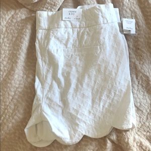 Crown and Ivy Shorts